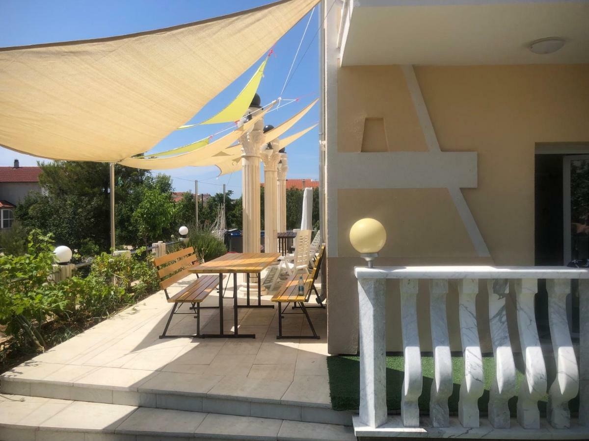 Apartmani Ivan V Relax Βόντιτσε Εξωτερικό φωτογραφία